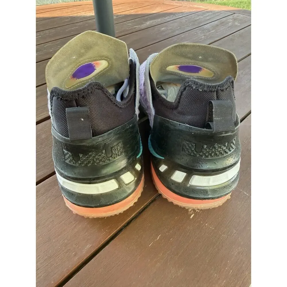 Nike LeBron 18 Boys Basketball Sneakers Athletic Shoes Purple White Black 6Y